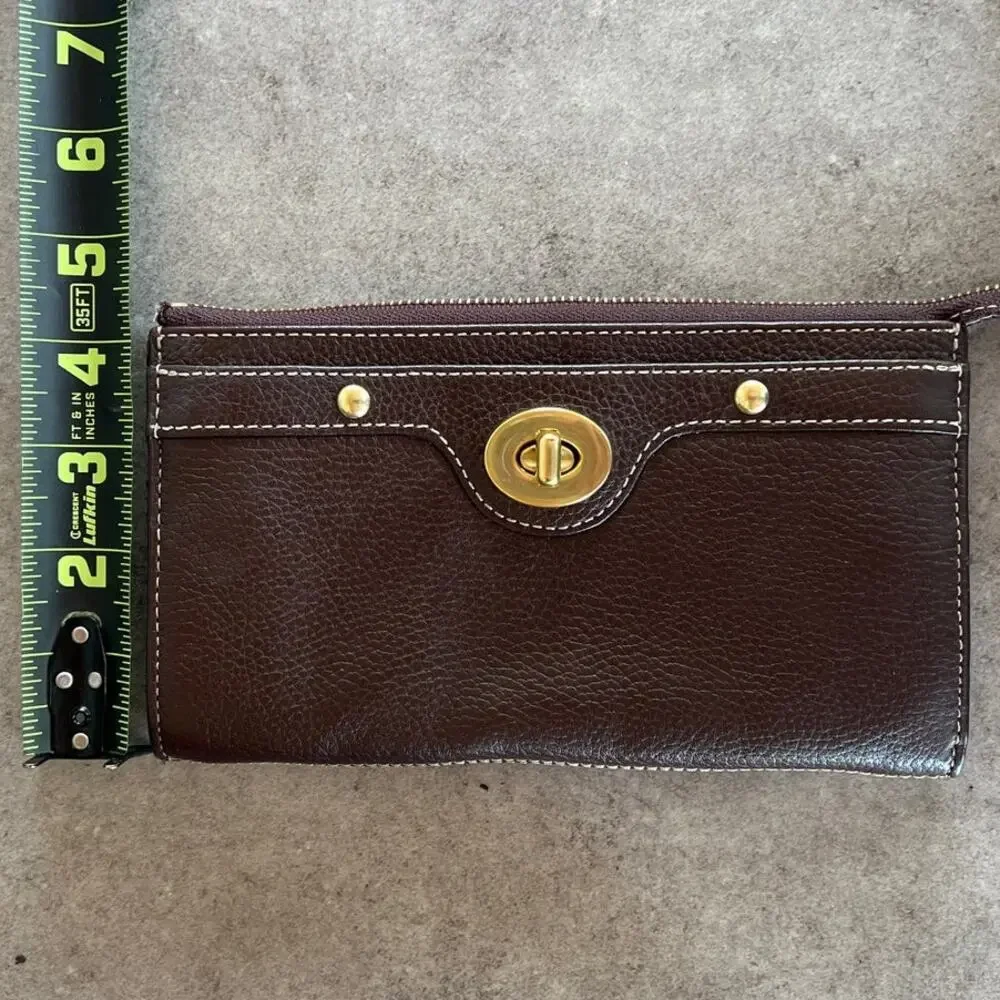 Coach vintage turnlock wristlet brown leather & brass wallet minimalist designer